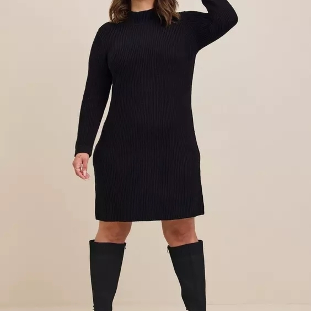 NWOT Torrid Mini Cotton Acrylic Sweater Dress- Size 3x